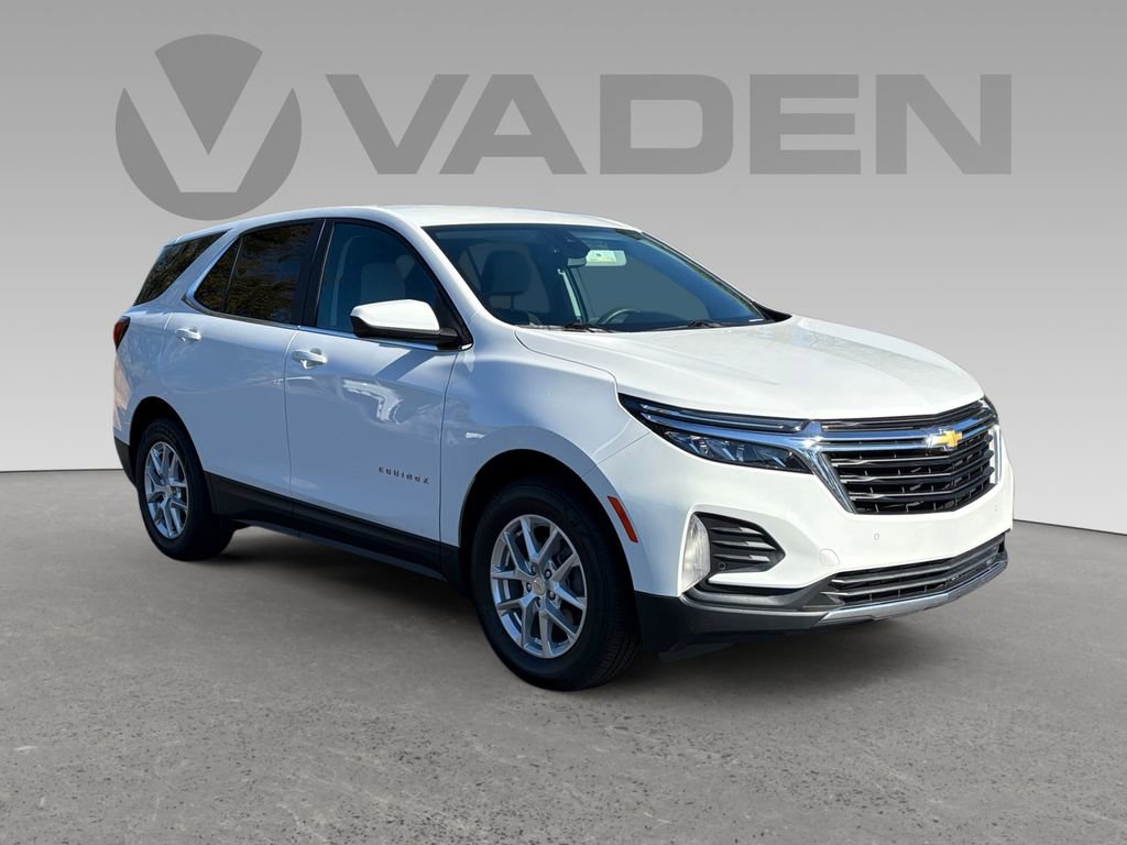 Used 2022 Chevrolet Equinox LT image 1