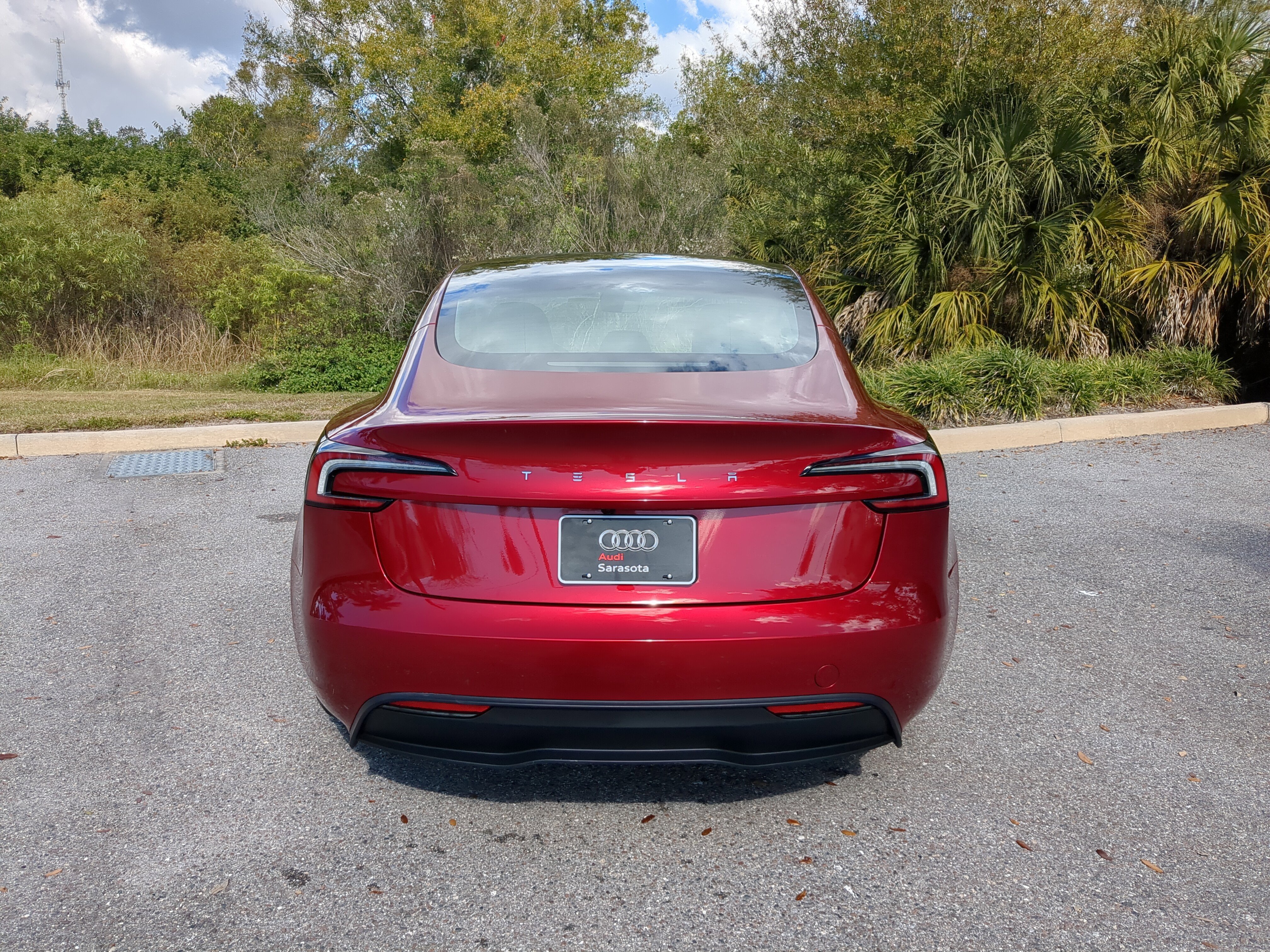 Used 2025 Tesla Model 3 Long Range image 5