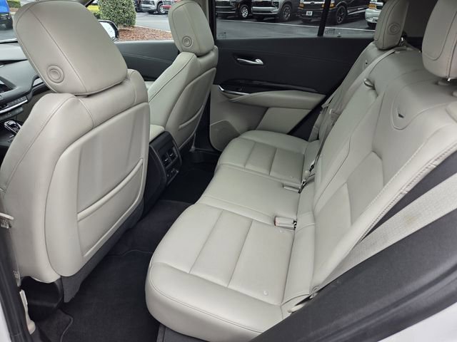 Used 2023 Cadillac XT4 Premium Luxury w/ Enhanced Visibility Package FWD image 11