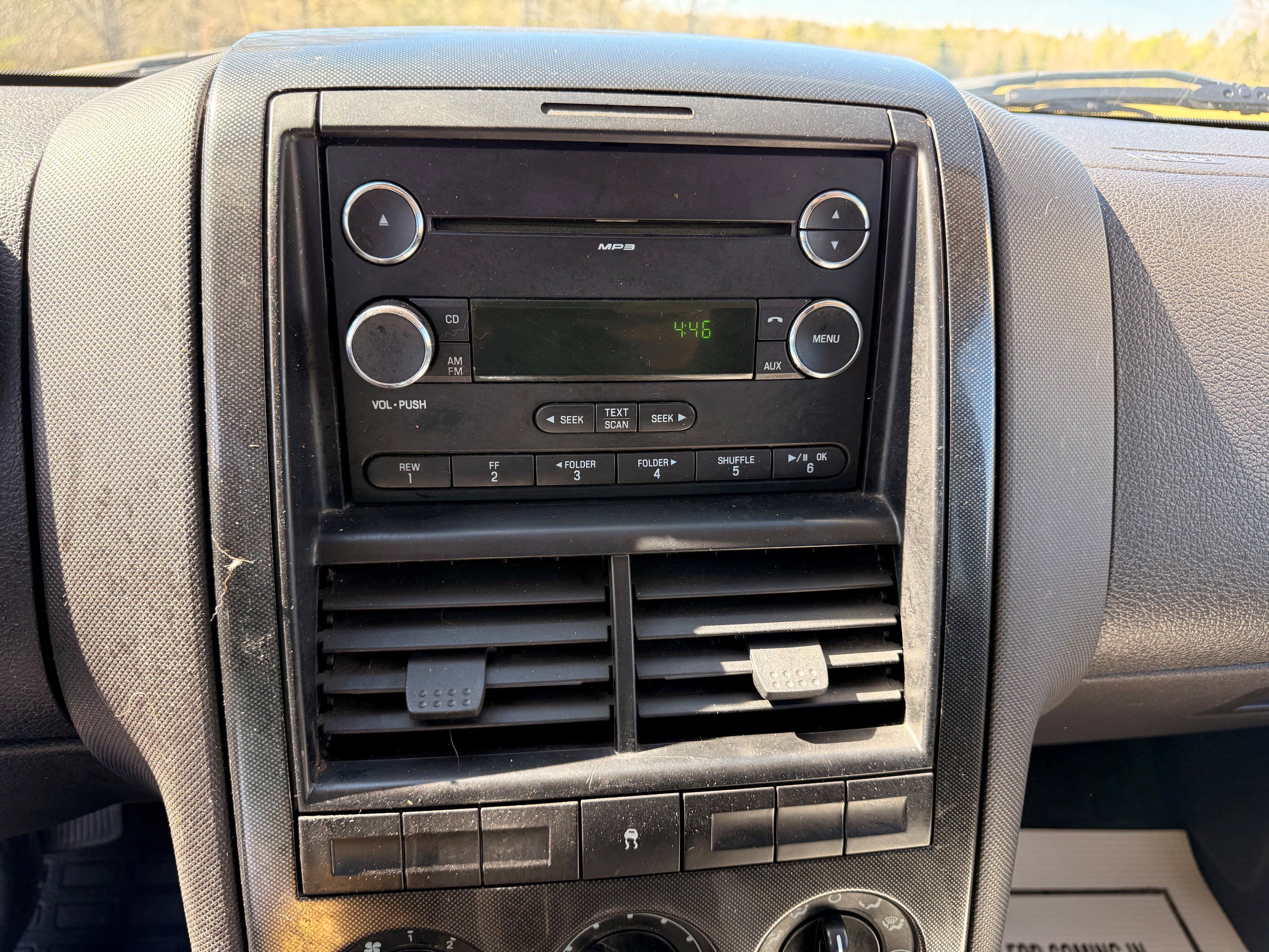 Used 2010 Ford Explorer Sport Trac XLT image 11