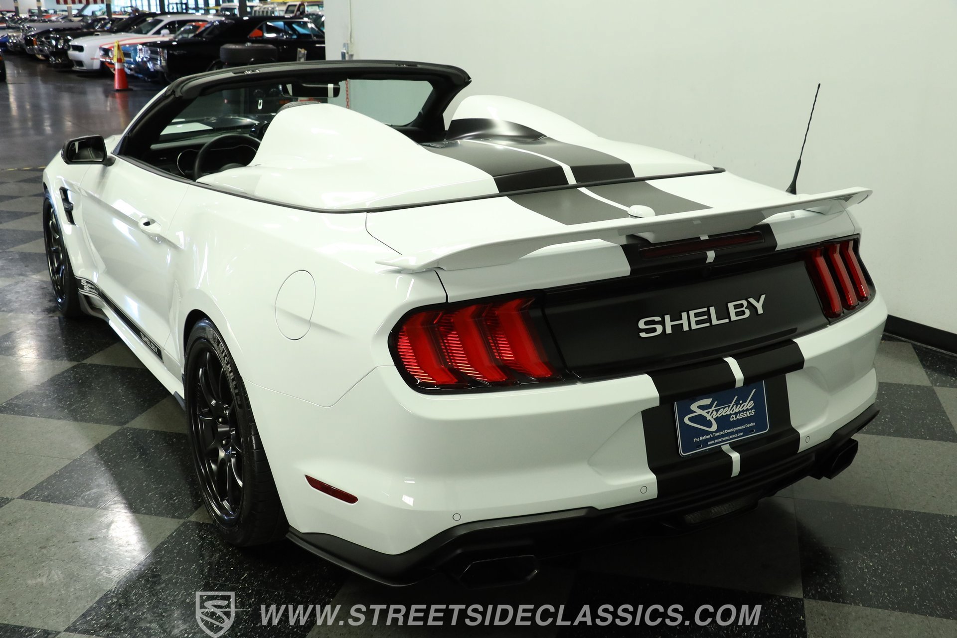 Used 2023 Ford Mustang GT Premium w/ GT Performance Package RWD image 8