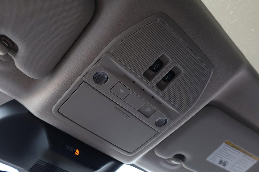 New 2026 Nissan Kicks SV w/ SV Premium Package image 19