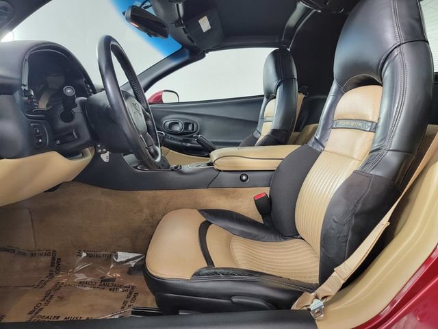 Used 2001 Chevrolet Corvette Coupe RWD image 13