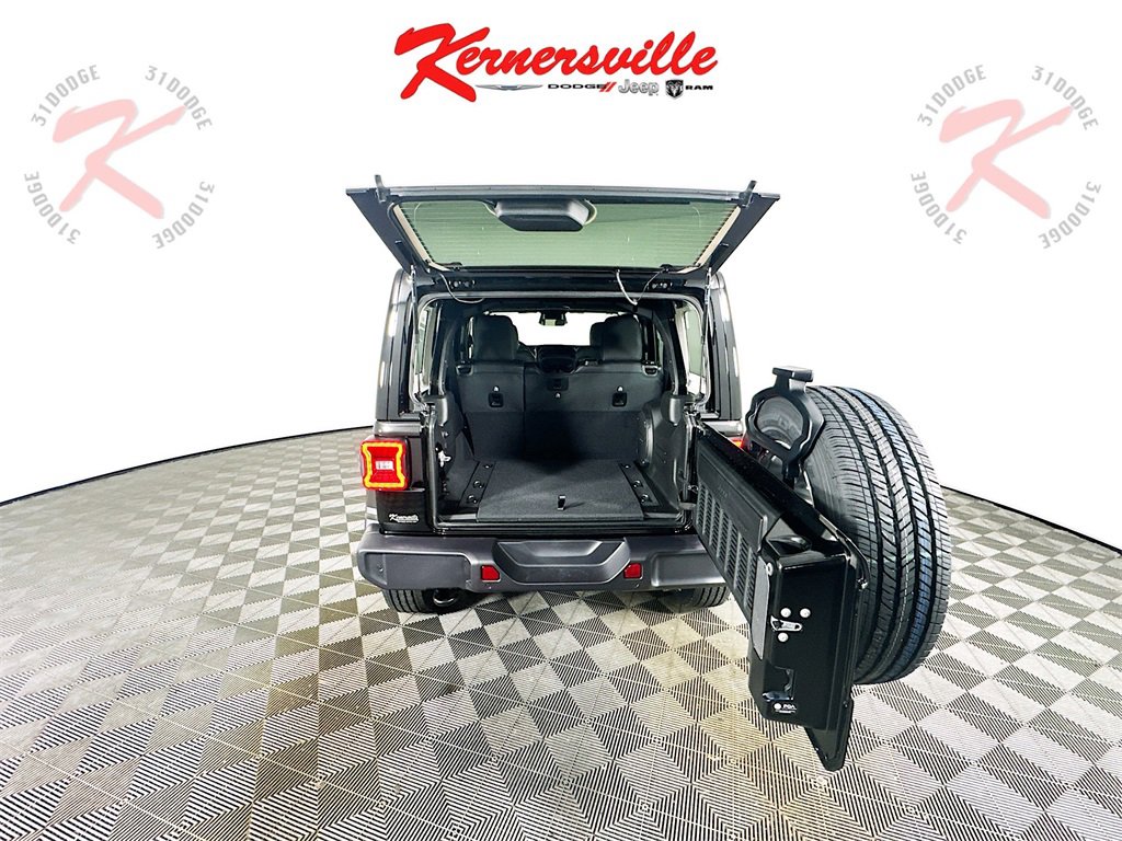 New 2026 Jeep Wrangler Sahara image 15