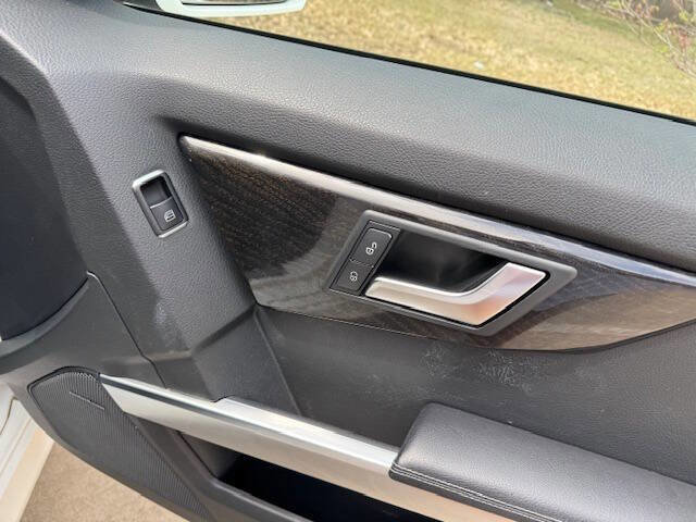 Used 2014 Mercedes-Benz GLK 250 BlueTEC 4MATIC image 31