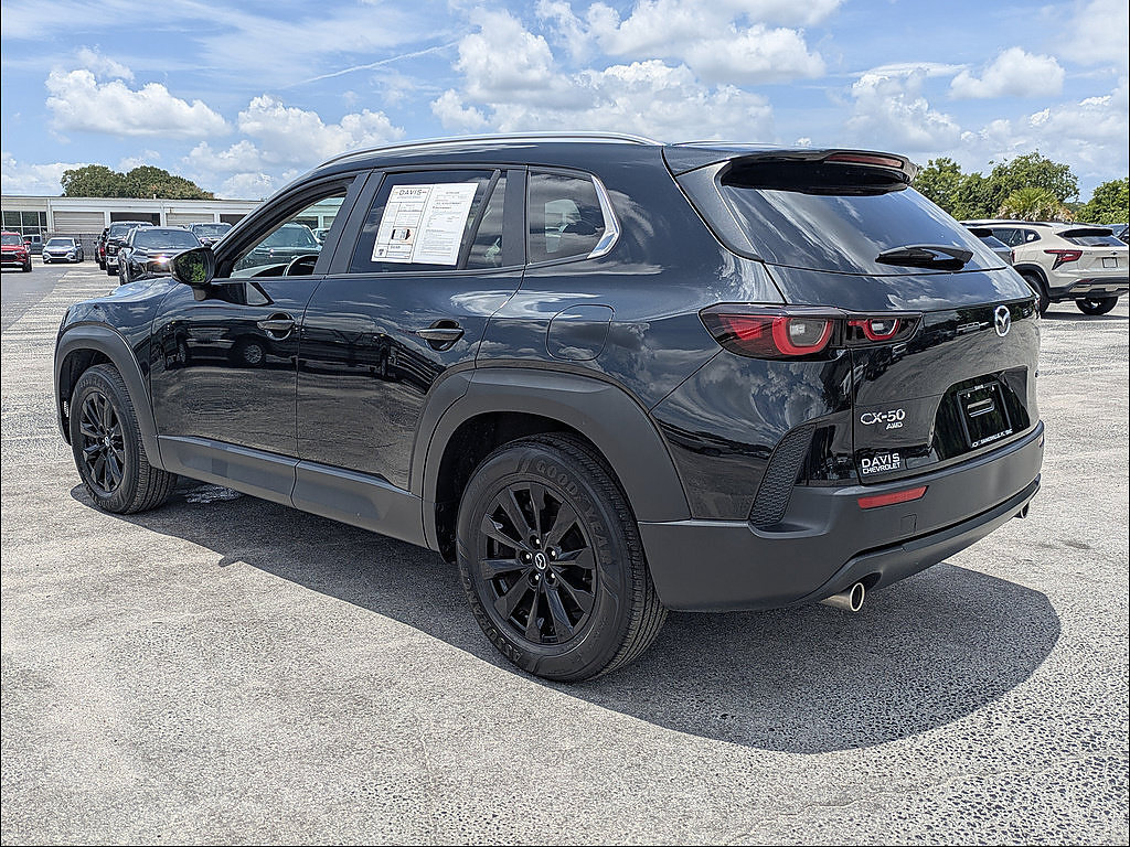 Used 2024 MAZDA CX-50 AWD 2.5 S w/ Preferred Package image 5