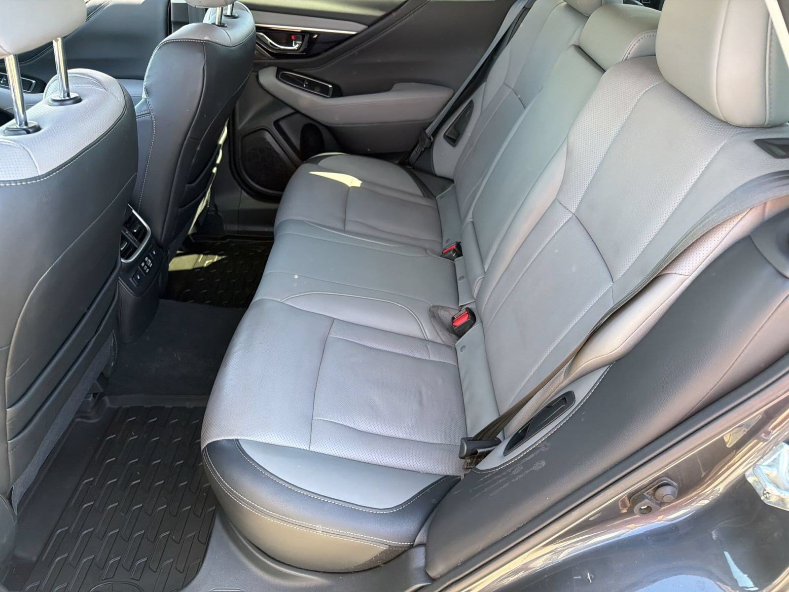 Used 2024 Subaru Outback Limited AWD/4WD image 14