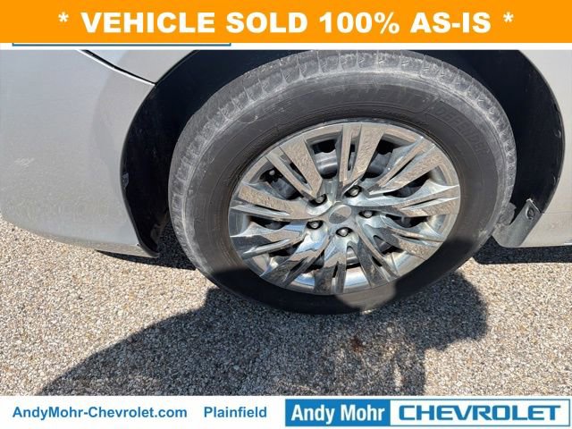 Used 2013 Toyota Camry LE image 9