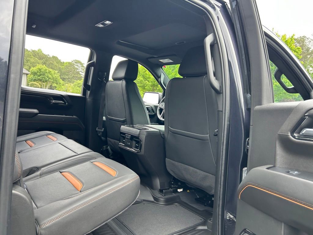 Used 2024 GMC Sierra 1500 AT4 w/ Technology Package AWD/4WD image 52