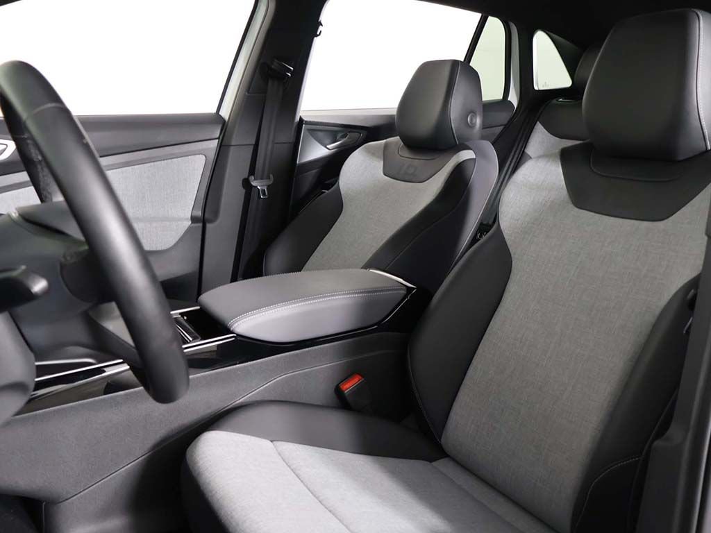 Used 2024 Volkswagen ID.4 2WD image 27