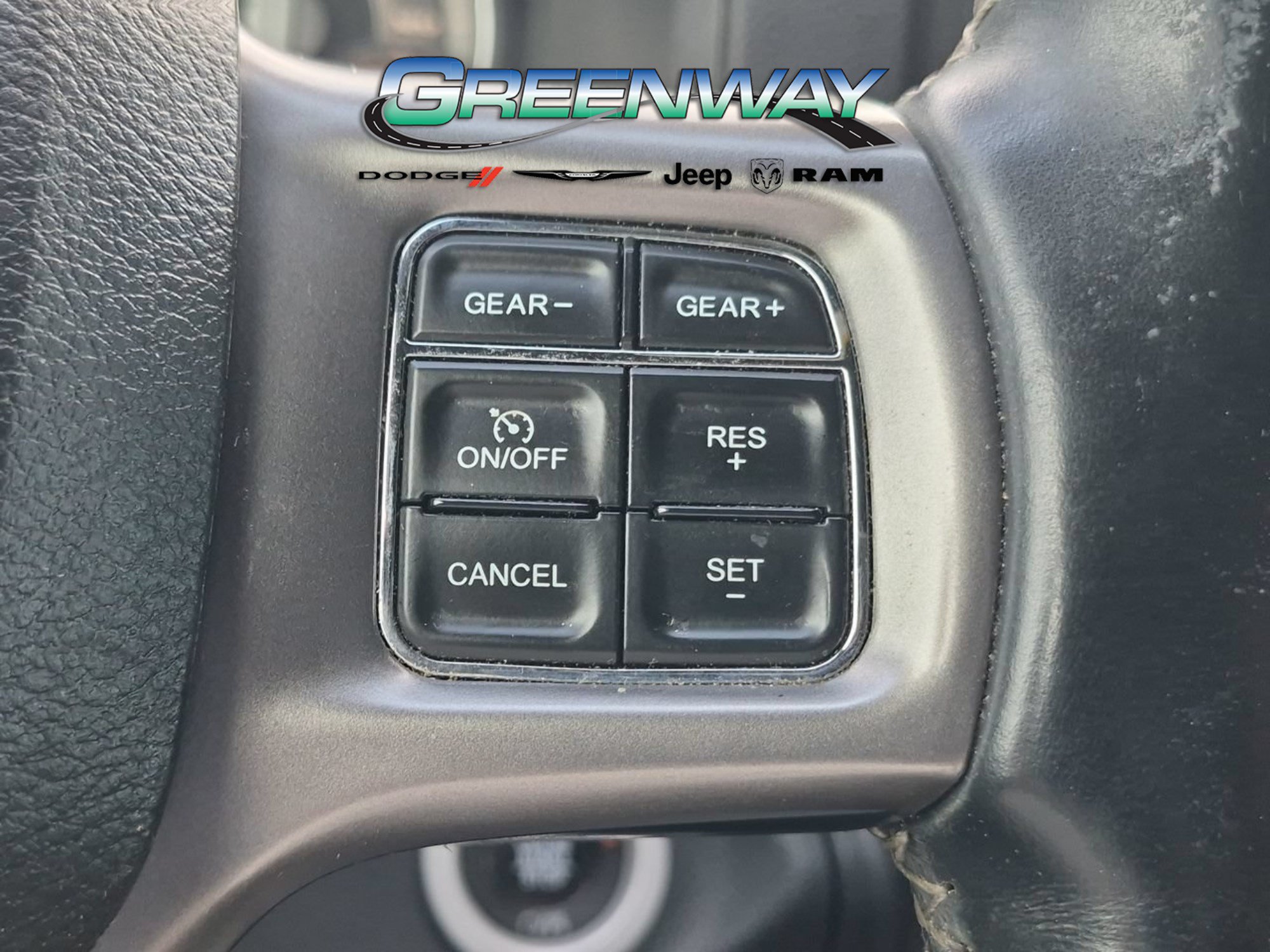 Used 2017 RAM 1500 Limited RWD image 23