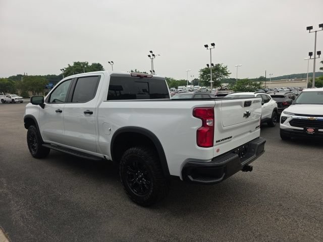 New 2026 Chevrolet Silverado 1500 ZR2 w/ Dark Appearance Package AWD/4WD image 4