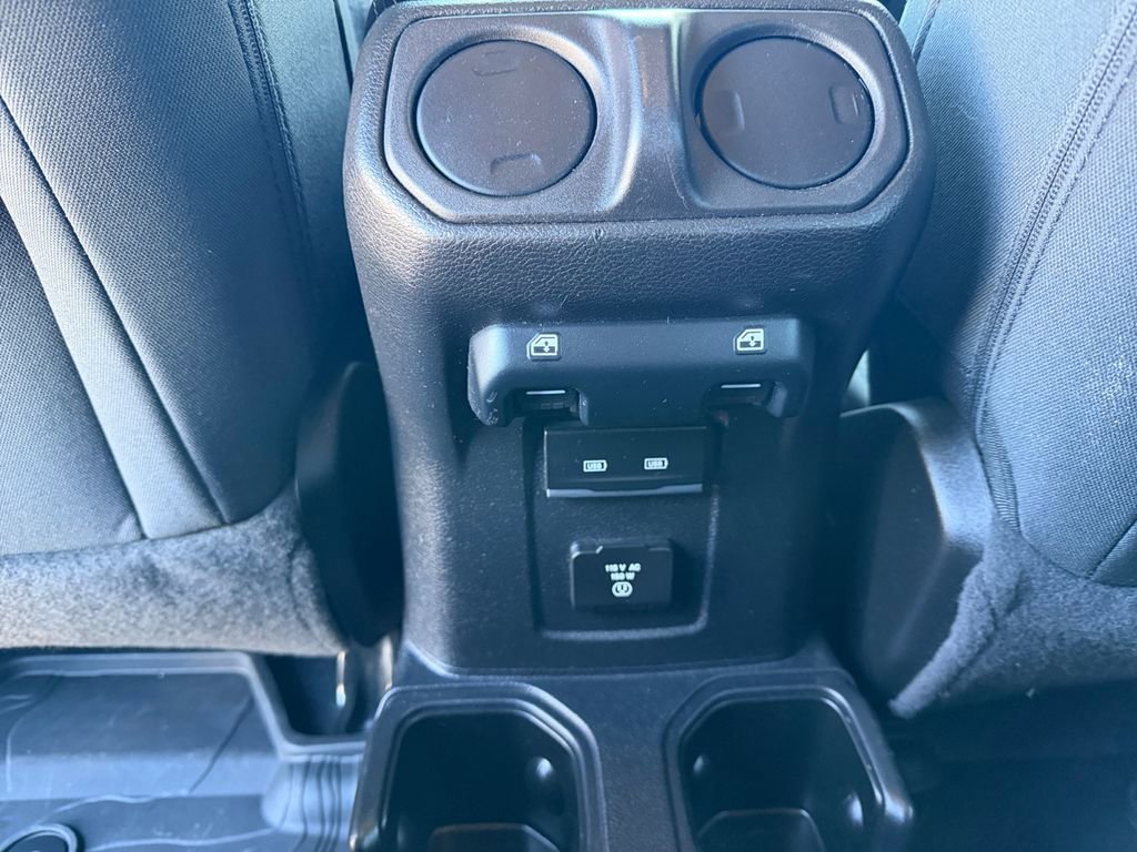Certified 2021 Jeep Wrangler Unlimited Sahara image 29