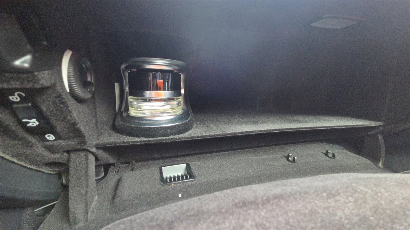 Used 2015 Mercedes-Benz S 550 Sedan w/ Premium 1 Package image 33