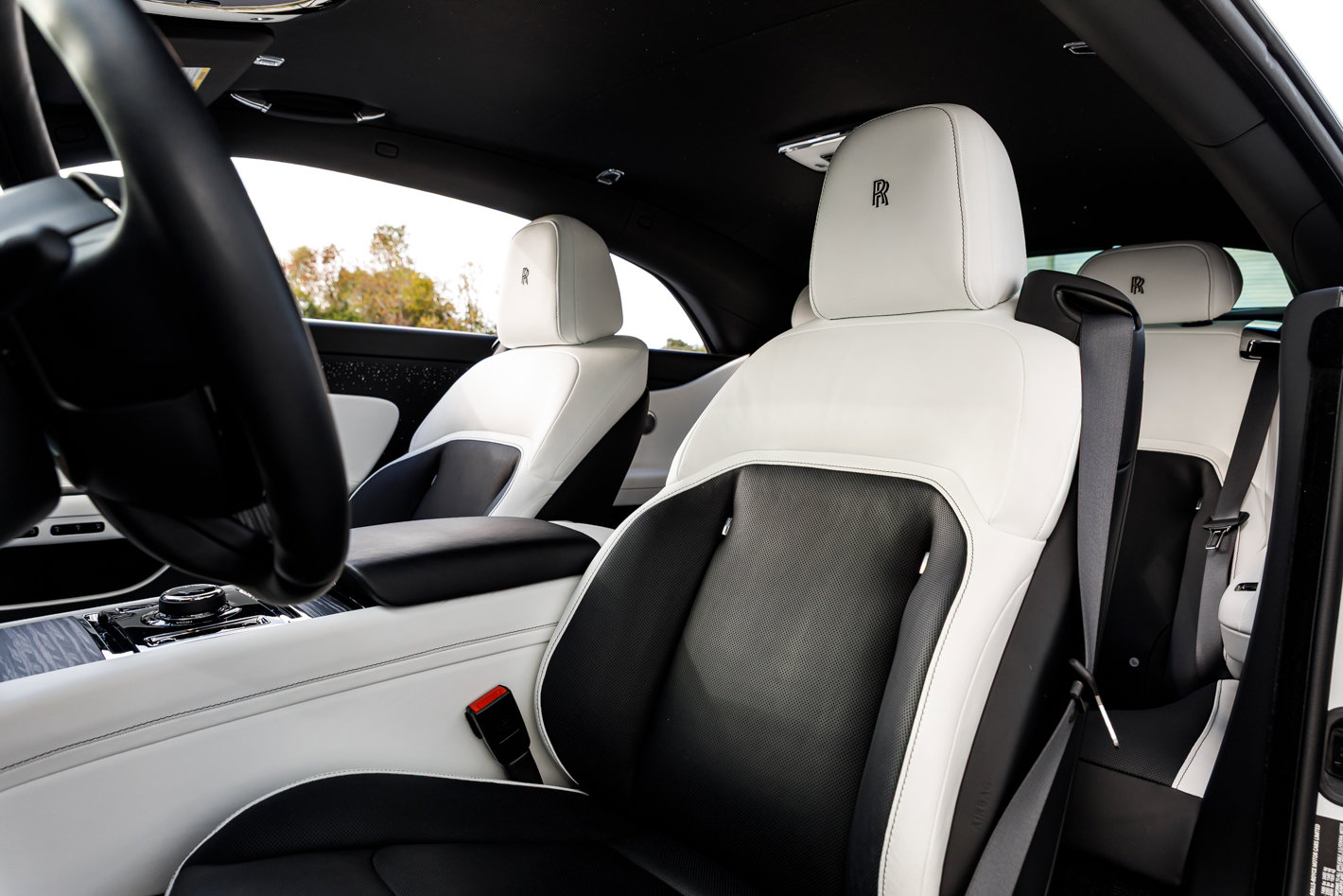 Used 2024 Rolls-Royce Spectre w/ Spectre Launch Package image 36