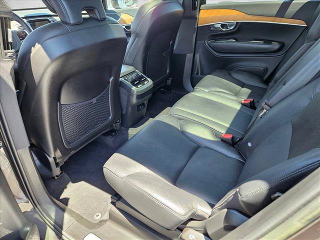 Used 2023 Volvo XC90 B6 Core w/ Protection Package Premier AWD/4WD image 18