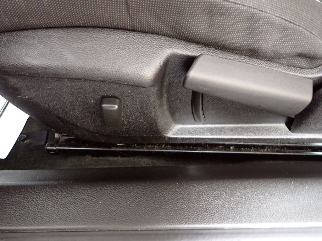 Used 2013 Chevrolet Camaro LS image 20