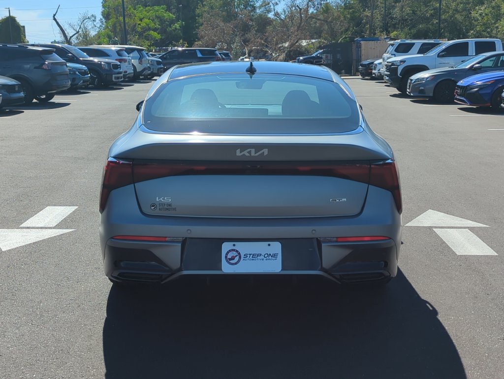New 2027 Kia K5 GT-Line image 6