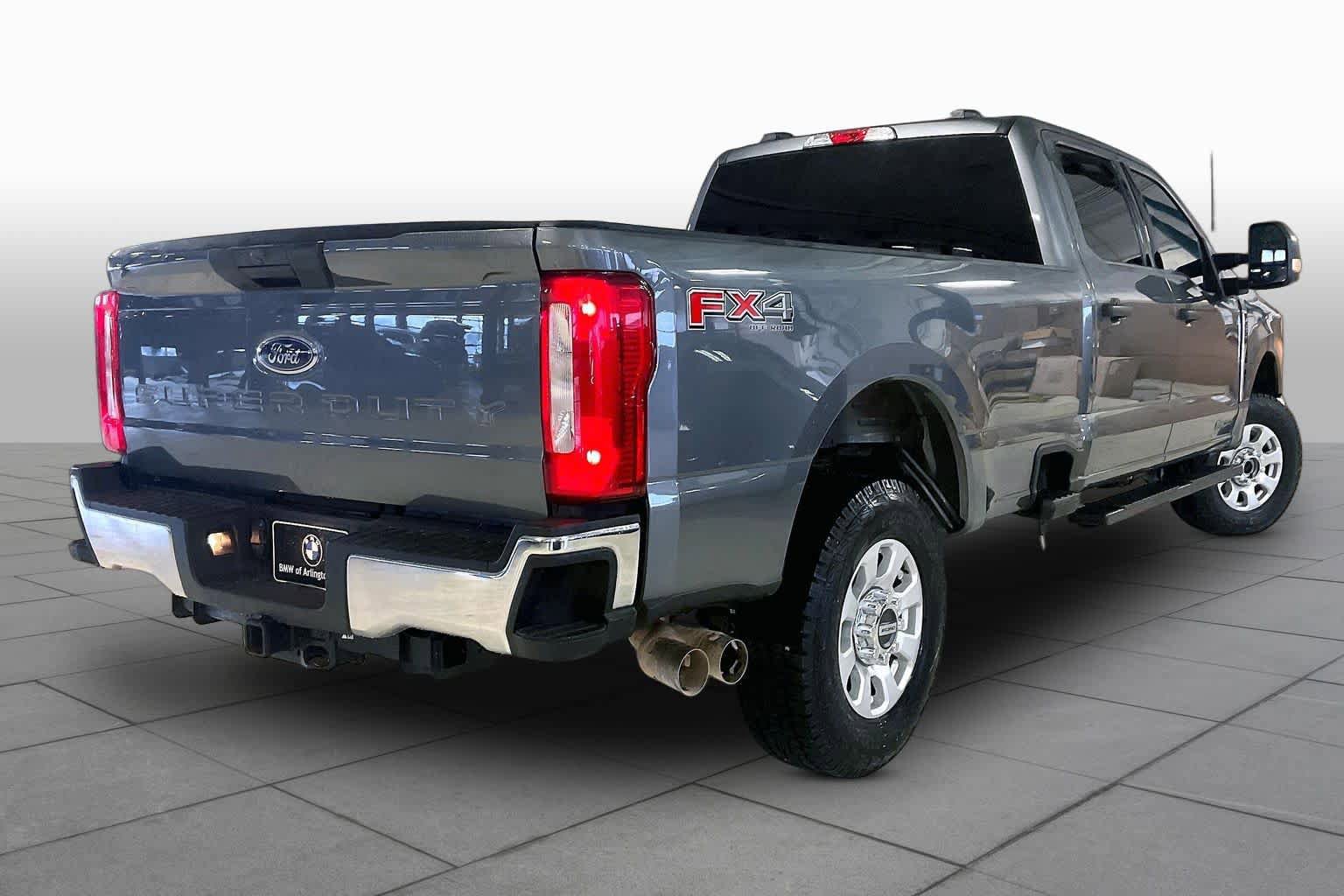 Used 2024 Ford F250 XLT AWD/4WD image 11