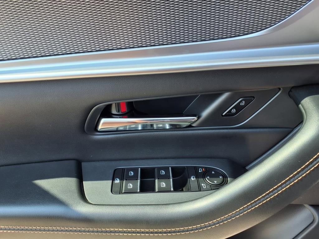 Certified 2024 MAZDA CX-90 3.3 Turbo S w/ Premium Package image 13