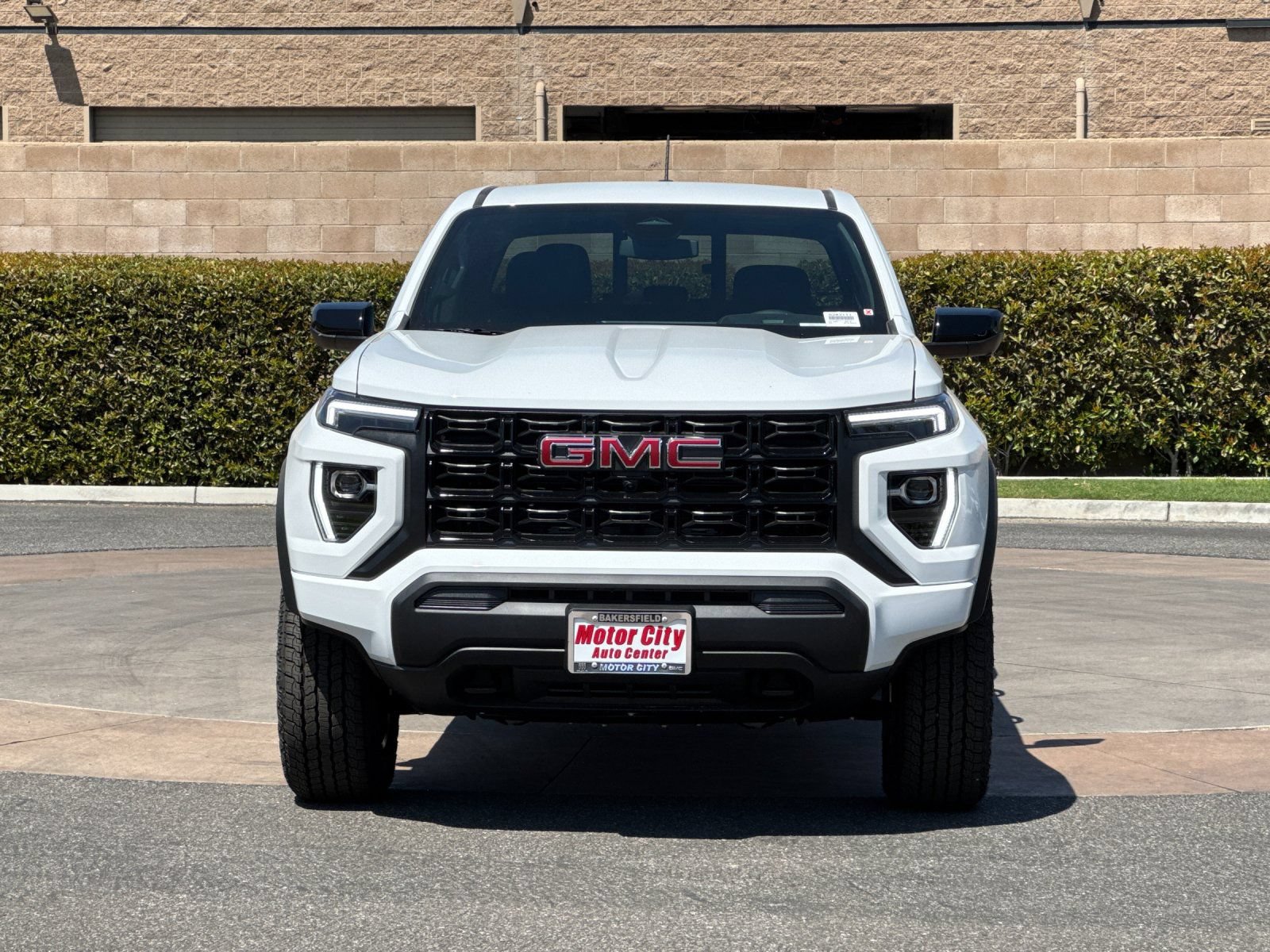 New 2026 GMC Canyon Elevation w/ Technology Package RWD image 9