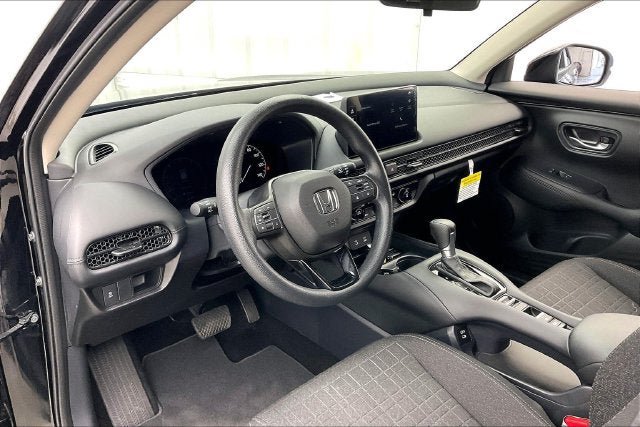 Certified 2027 Honda HR-V LX image 16
