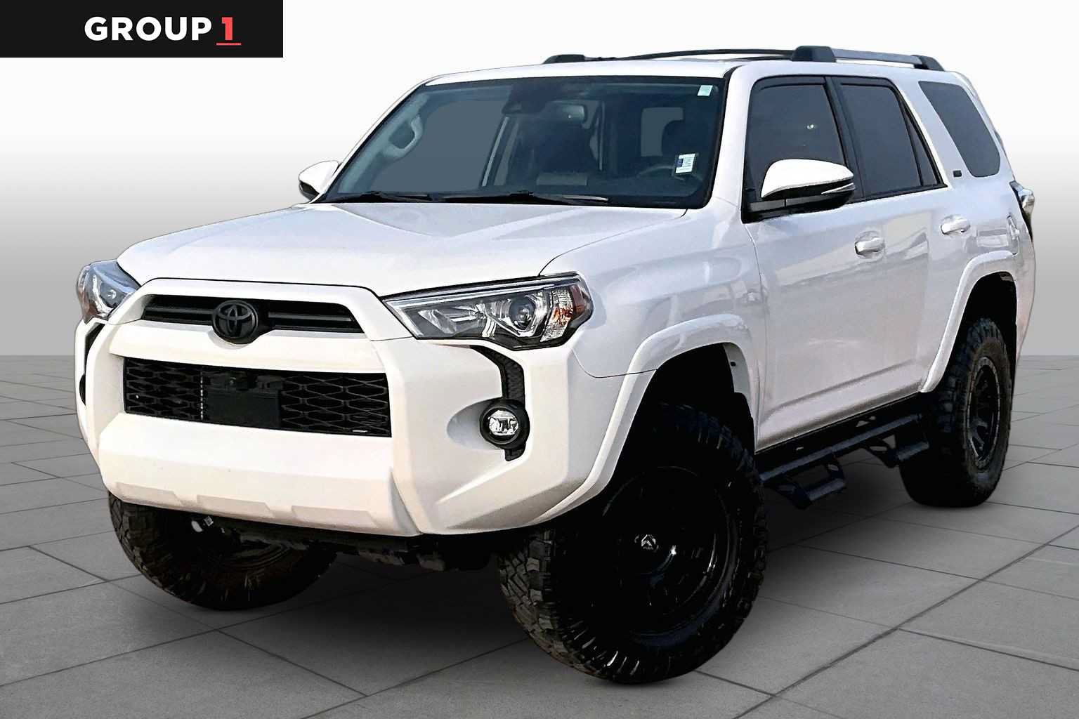 Used 2023 Toyota 4Runner SR5 Premium w/ Moonroof Package AWD/4WD image 1
