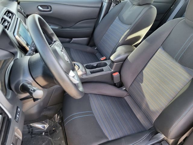 Used 2025 Nissan Leaf S image 3