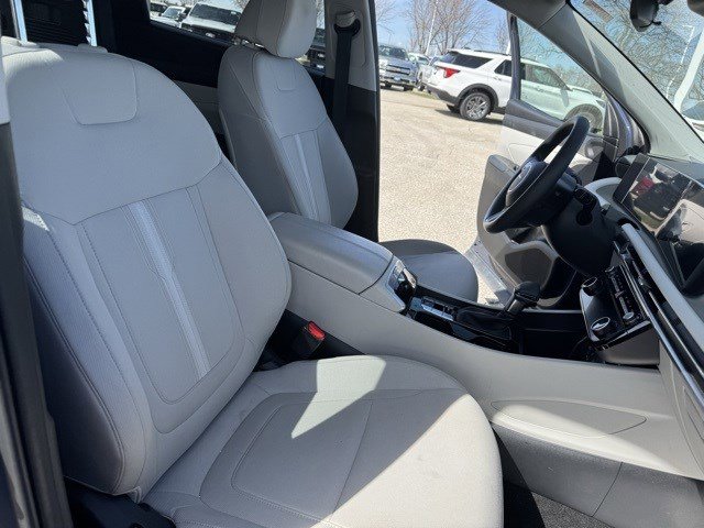 Used 2025 Hyundai Tucson SEL image 36