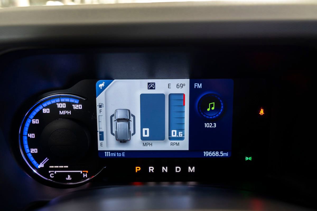 Used 2023 Ford Bronco Badlands image 13