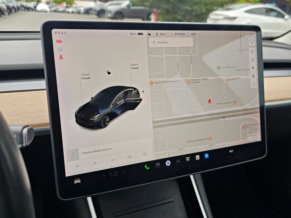Used 2018 Tesla Model 3 Long Range RWD image 28
