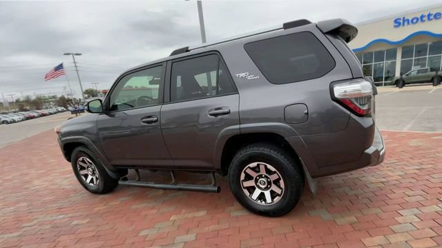 Used 2018 Toyota 4Runner TRD Off-Road Premium image 7