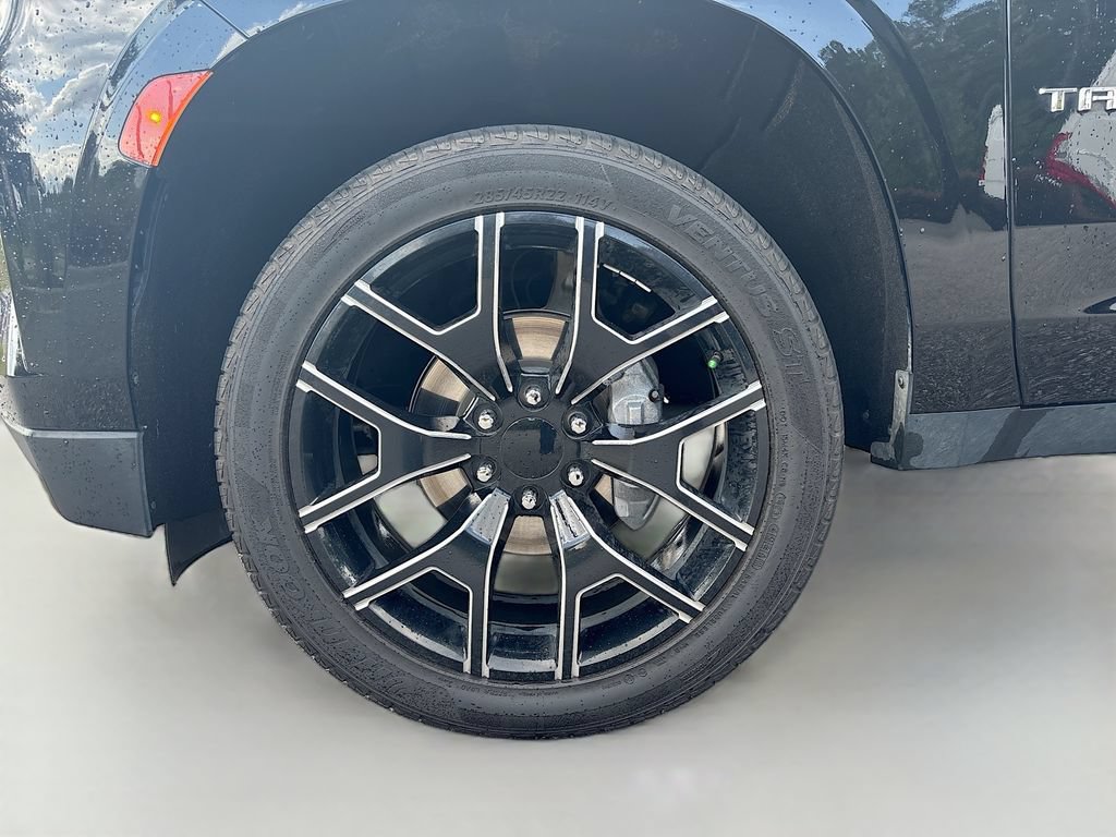 Used 2023 Chevrolet Tahoe LT AWD/4WD image 12