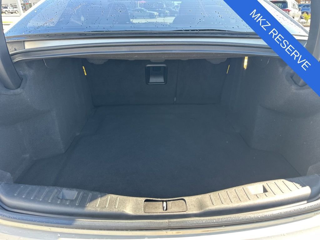 Used 2017 Lincoln MKZ Reserve w/ Climate Package FWD image 28