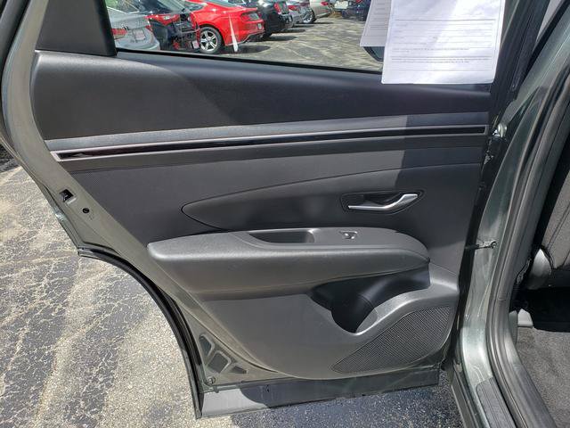 Used 2022 Hyundai Tucson SEL w/ Cargo Package AWD/4WD image 14
