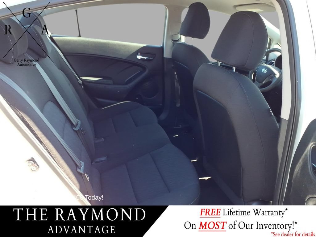 Used 2016 Kia Forte LX FWD image 11