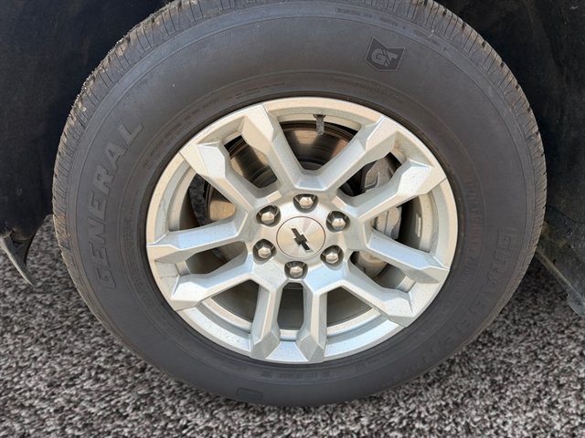 Used 2023 Chevrolet Silverado 1500 RST AWD/4WD image 14