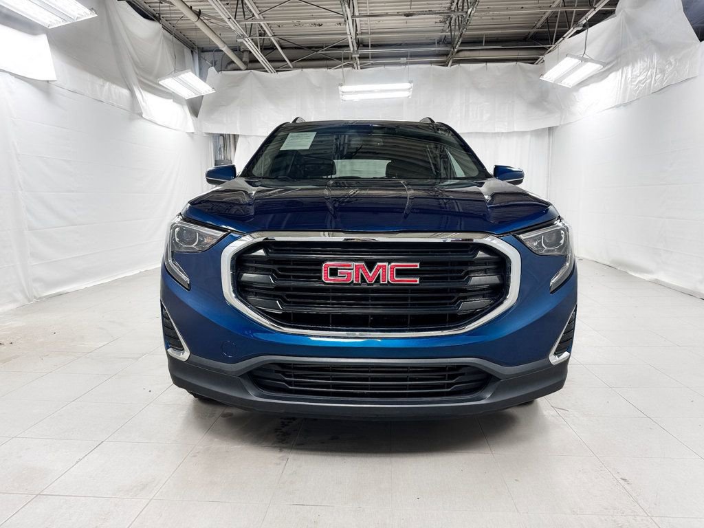 Used 2019 GMC Terrain SLE w/ Driver Convenience Package image 2
