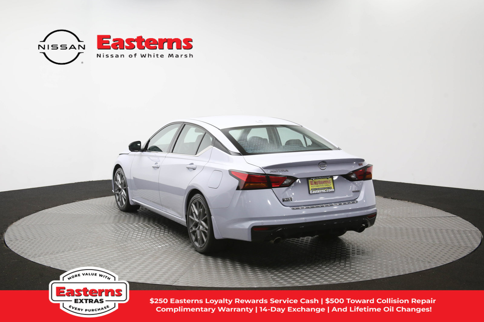 Used 2023 Nissan Altima 2.0 SR FWD image 64