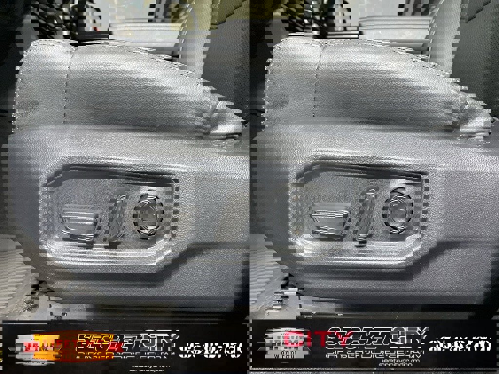 Used 2024 Toyota Tundra Limited image 13