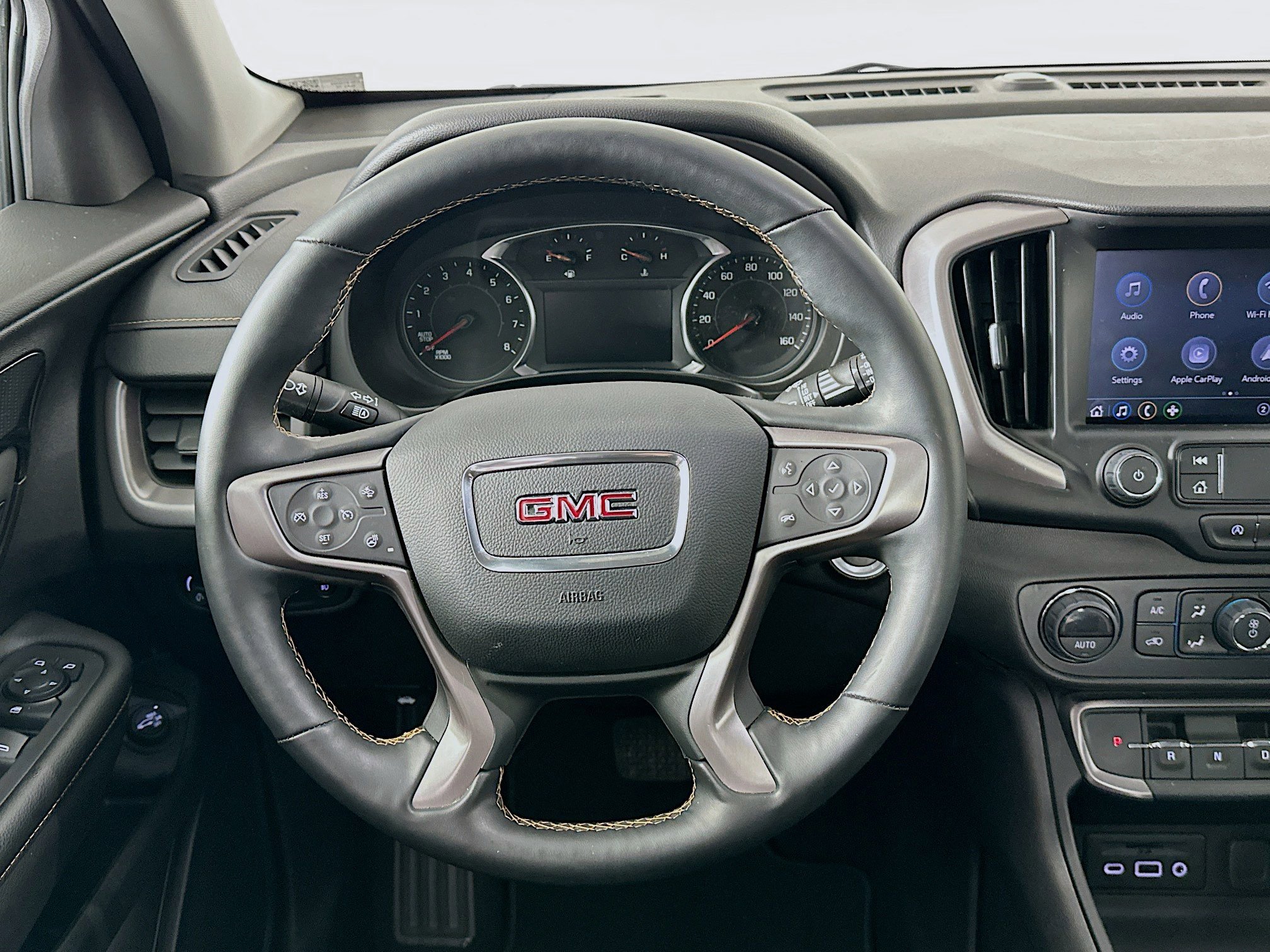 Used 2024 GMC Terrain AT4 AWD/4WD image 18