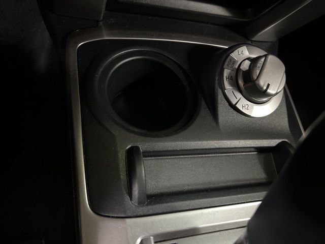 Used 2018 Toyota 4Runner SR5 image 30