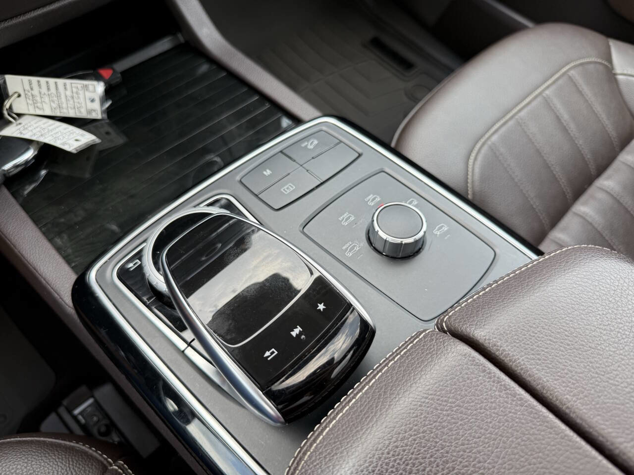 Used 2017 Mercedes-Benz GLE 350 4MATIC image 29