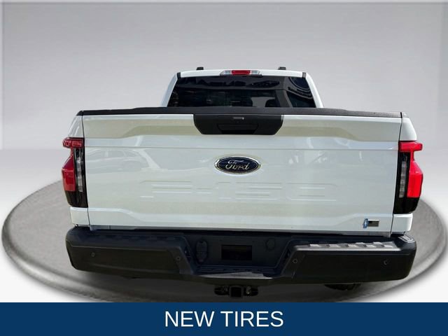 Used 2022 Ford F150 Lightning Pro image 6