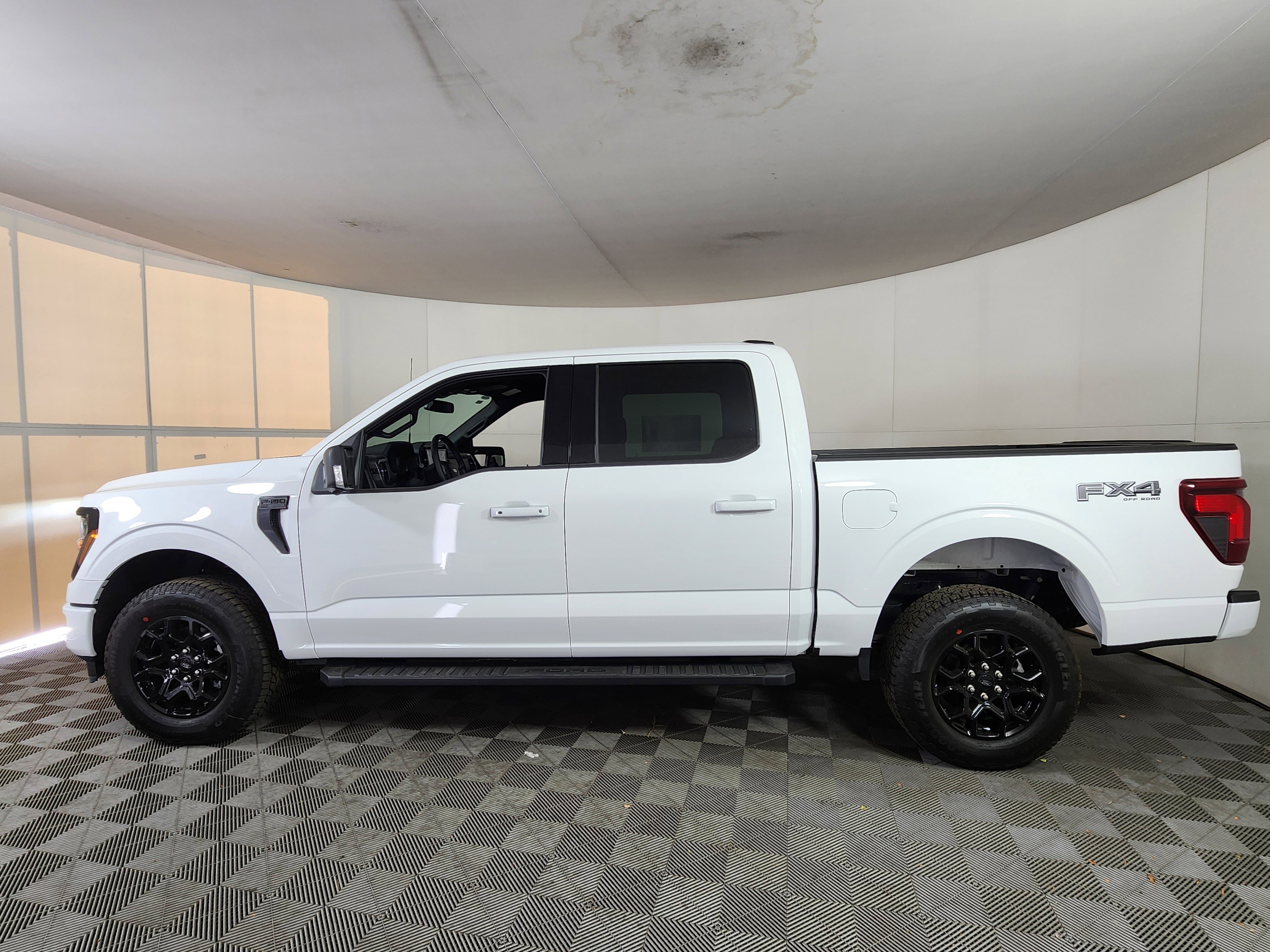 New 2025 Ford F150 XLT w/ Equipment Group 302A MID image 4