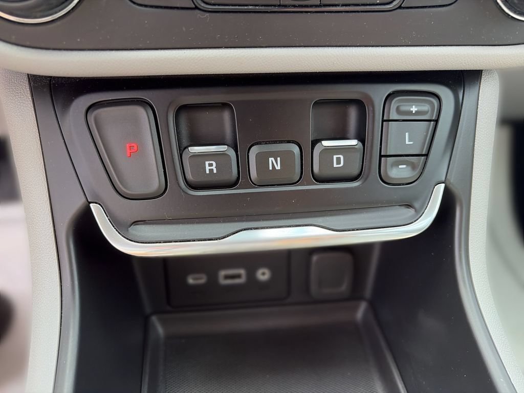 Certified 2021 GMC Terrain SLE w/ Driver Convenience Package FWD image 21