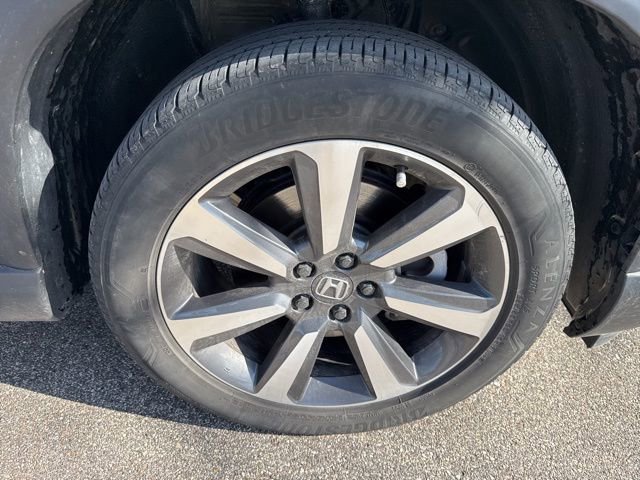 Certified 2023 Honda Pilot Elite image 9