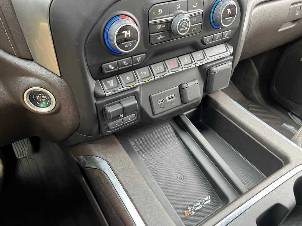 Certified 2022 Chevrolet Silverado 3500 LTZ w/ LTZ Premium Package image 37