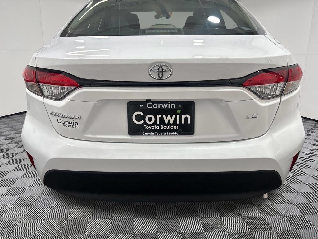 Used 2026 Toyota Corolla LE FWD image 6