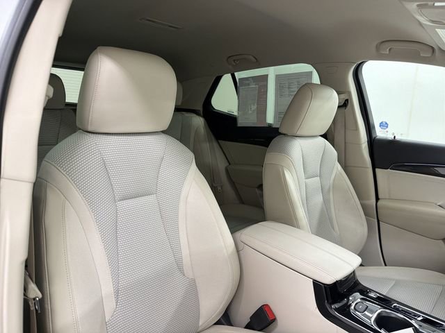 Used 2023 Buick Envision Preferred AWD/4WD image 19